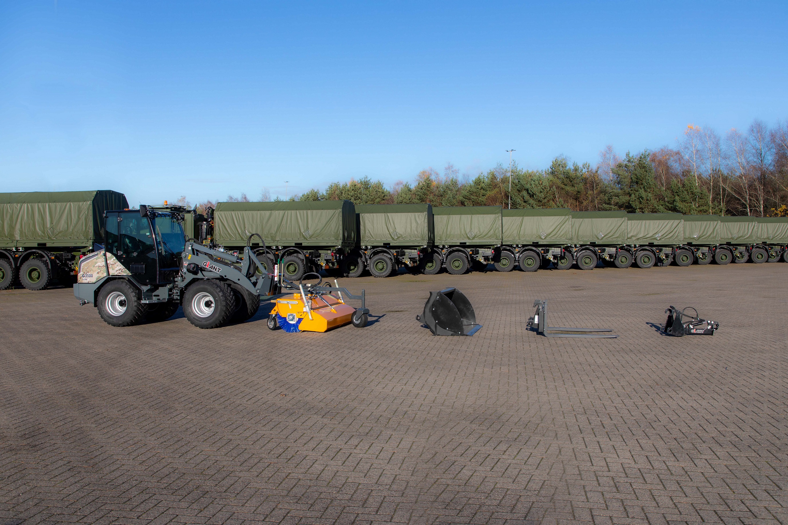 Complete range of attachments