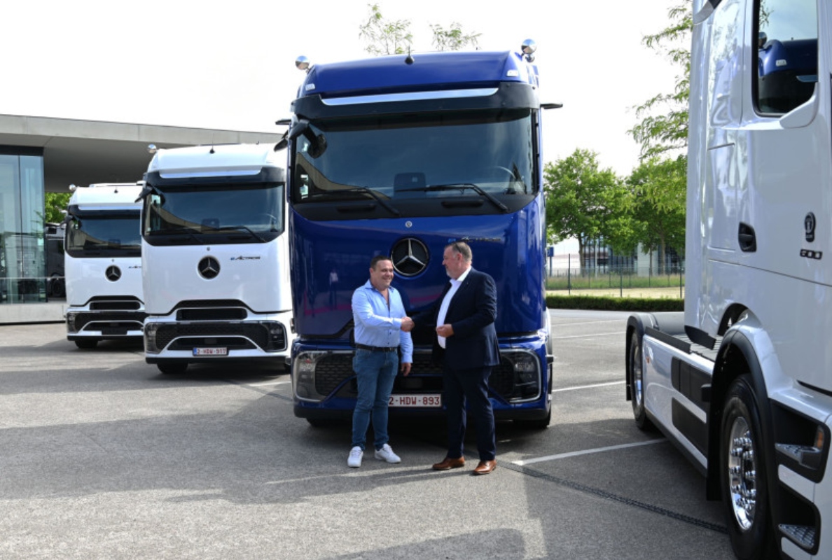 First Belgian eActros 600 vehicles delivered to VM Milktrans and Sovedo Logistics