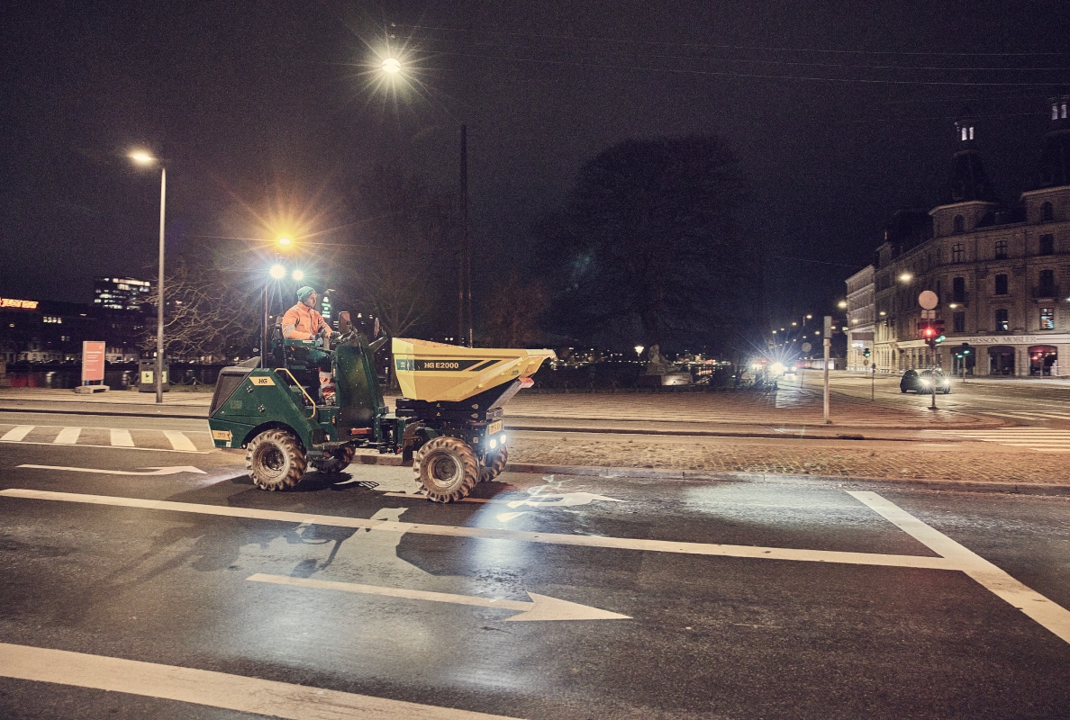 HG unveils the all-electric 2-ton dumper at bauma 2025