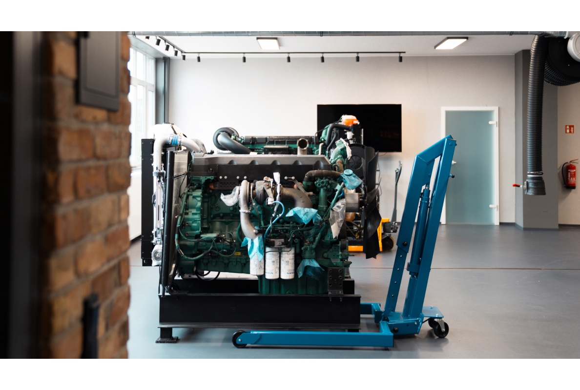 The training hub will allow hands-on training with real Volvo Penta engines.