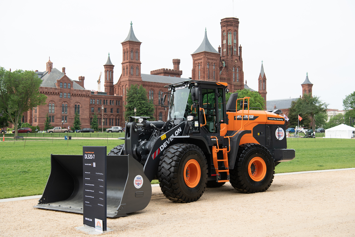 DEVELON Goes to Washington for the AEM Celebration of Construction