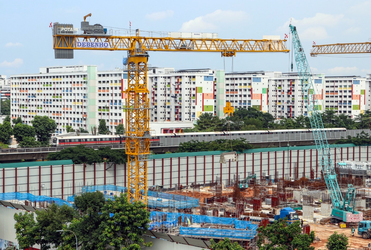 Singapore’s first Potain MCT 1005 helps advance prefabricated construction