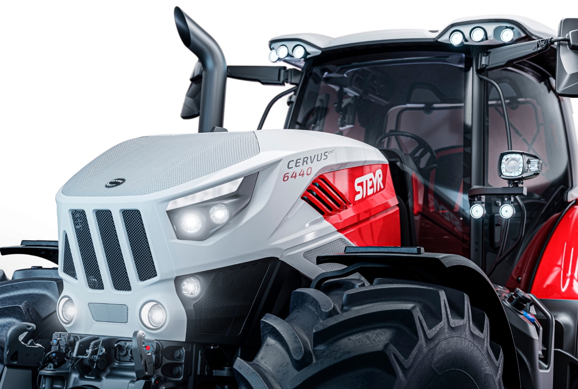 STEYR design excellence recognised once more as Cervus CVT wins Red Dot Award