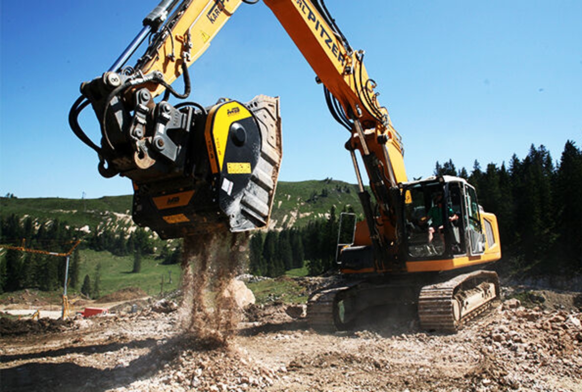 MB Crusher at the Service of Ski Infrastructure and High-Altitude Works