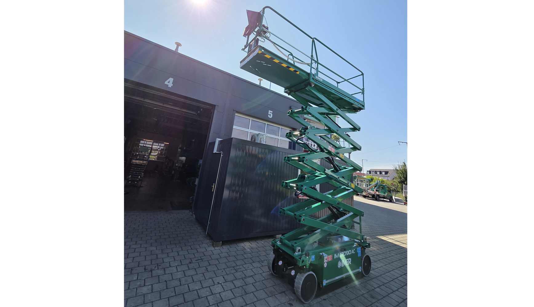 Nuremberg-based Stabel Lift expands rental fleet with innovative scissor lifts from IMER Access