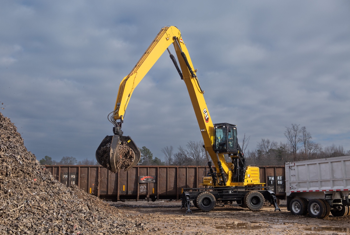The boom and stick together offer a reach of up to 18 meters.