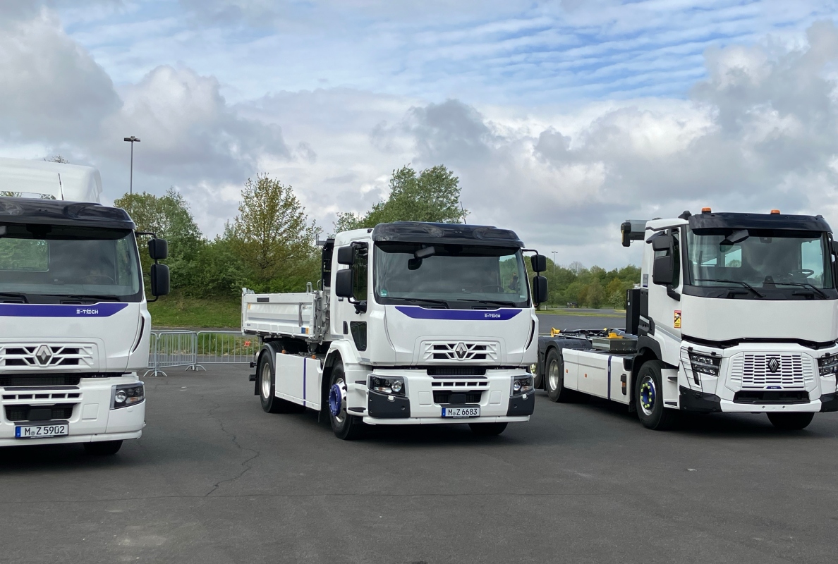 Electric and efficient: Dreiseitenkipper von Renault Trucks und MEILLER