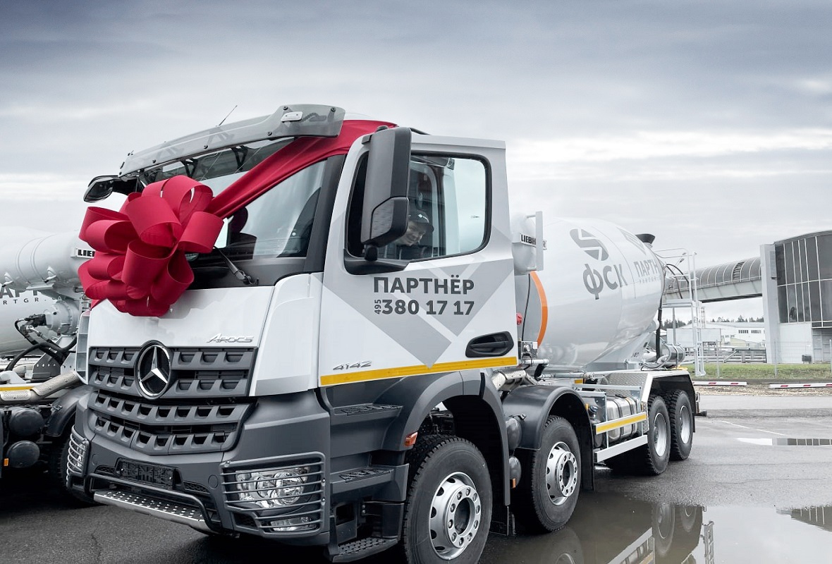 Large order for Daimler Trucks in Russia: Partner Group orders 100 Mercedes-Benz Arocs <br> Image source: Daimler Truck AG