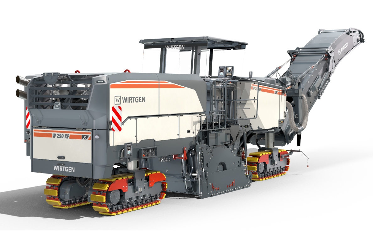 The Wirtgen W 250 XF offers maximum milling performance and low emissions at milling widths of up to 3.8 m (12 ft 6 in).