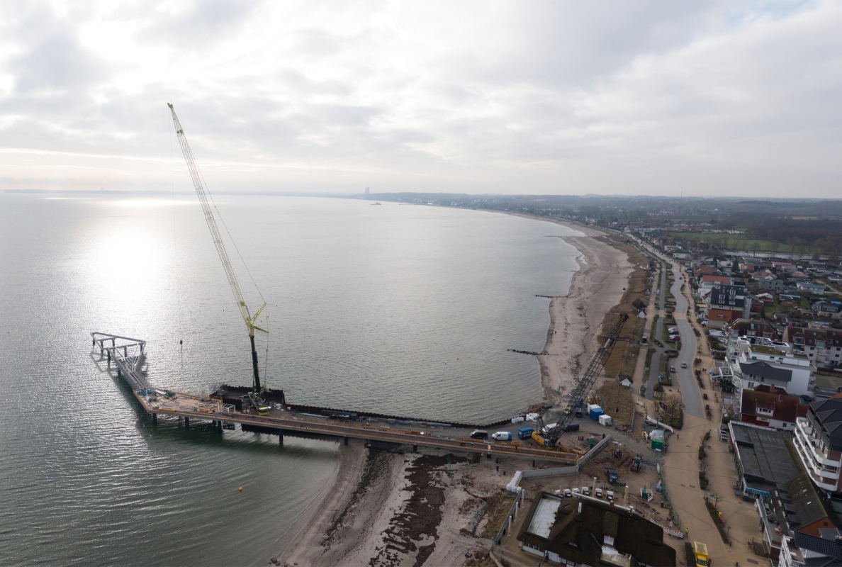 The new pier juts 230 metres into the Baltic Sea.