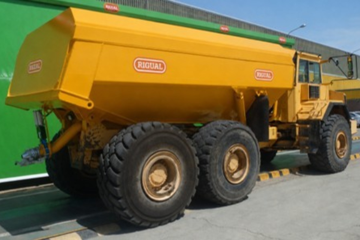 Rigual Volvo A35C