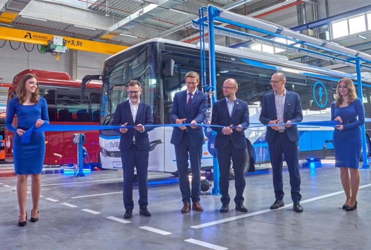 IVECO BUS inaugurates New Prototype & Testing Center in Vysoké Mýto, Czech Republic