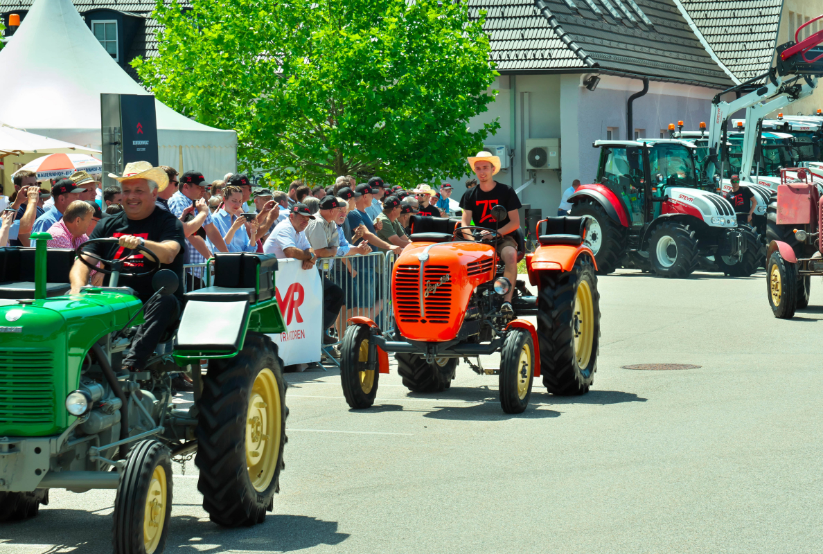 STEYR Open Days Oldtimer Live Demonstration