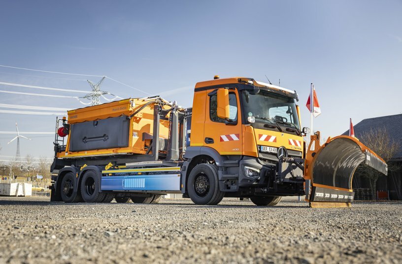 Mercedes-Benz eActros 400 in winter service