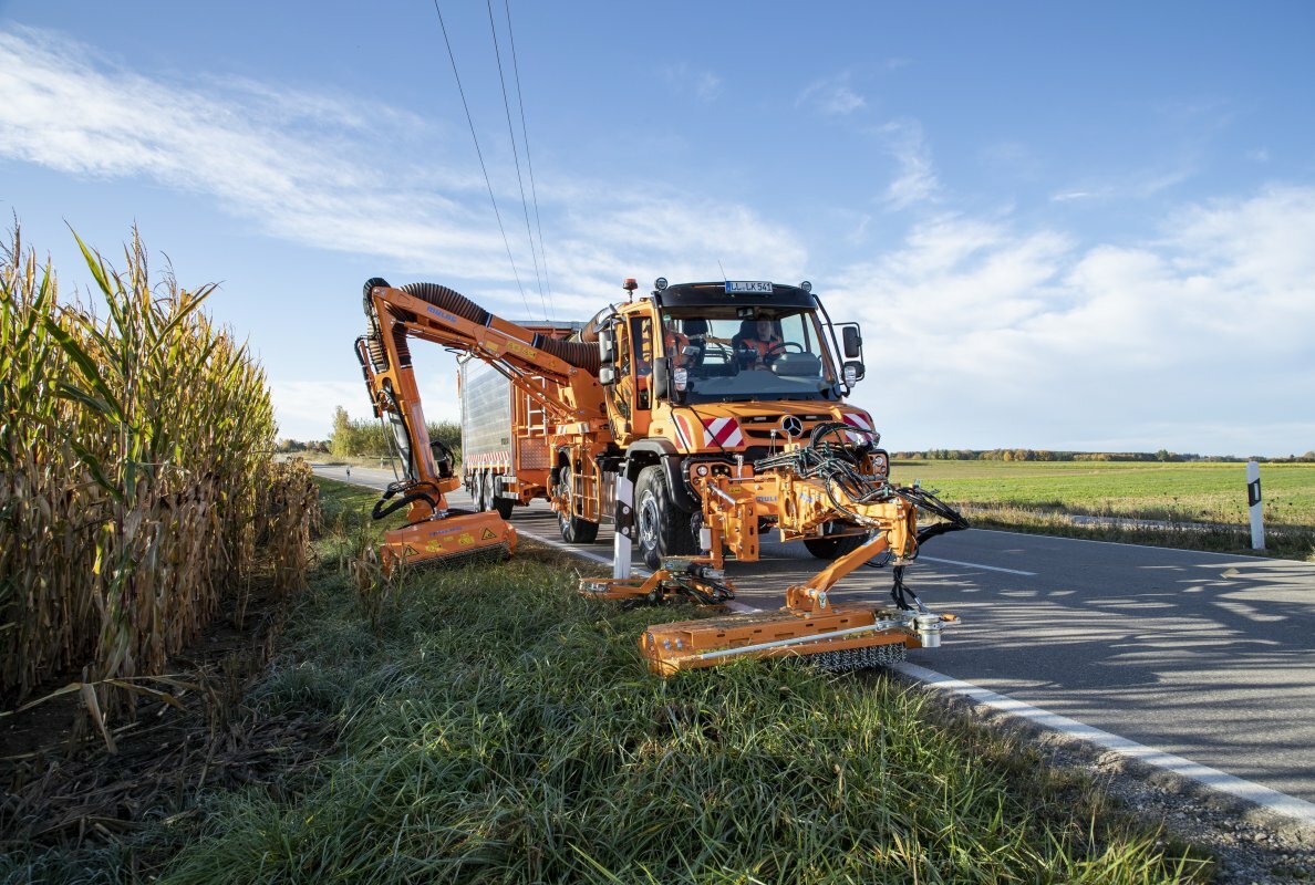 Unimog in municipal application