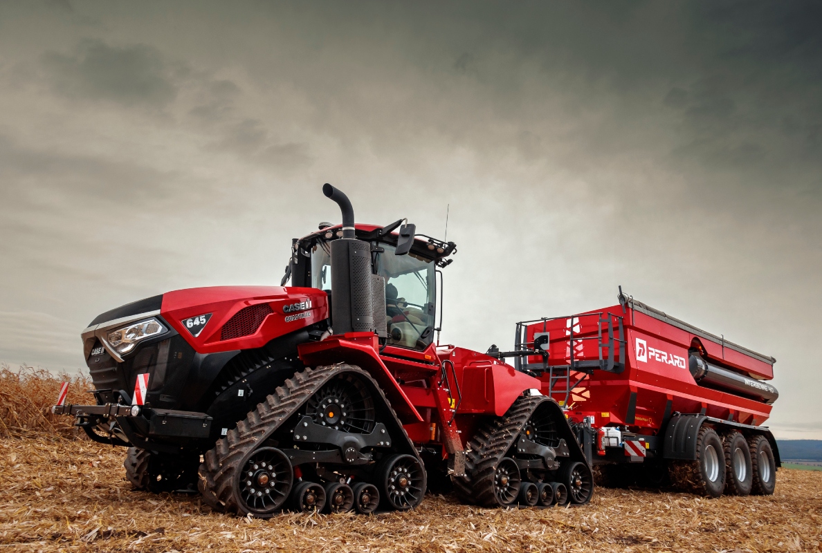 Case IH Quadtrac heavy duty suspension field