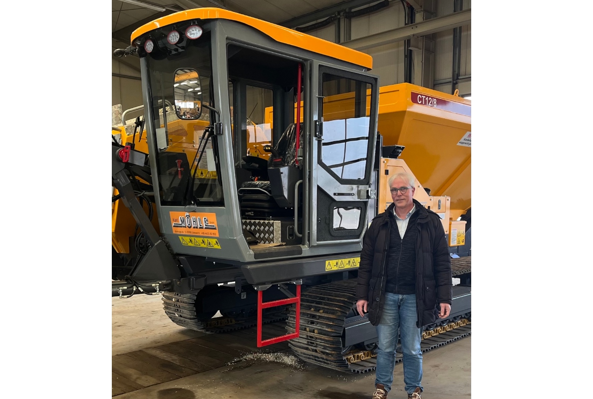 Thomas Möhle with his Mastenbroek CT12