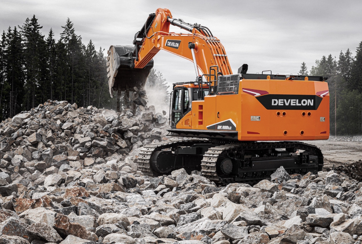 Develon DX800LC-7