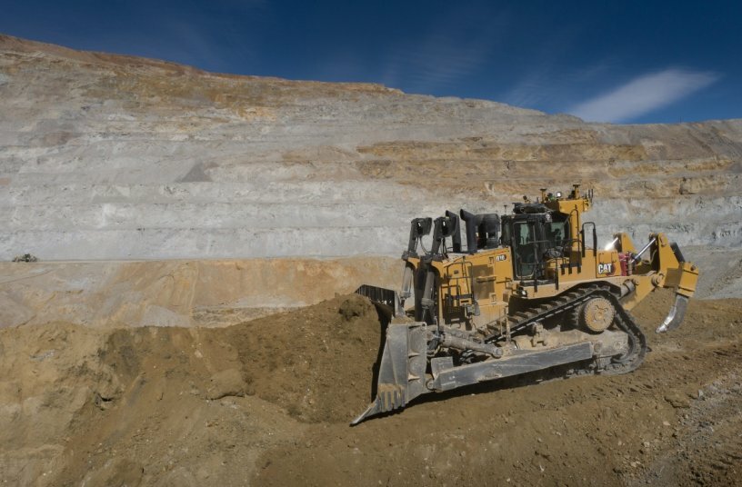 The advanced electro-hydraulic system, as seen on the Cat MH3250, provides the optimal balance between power, efficiency and load control.