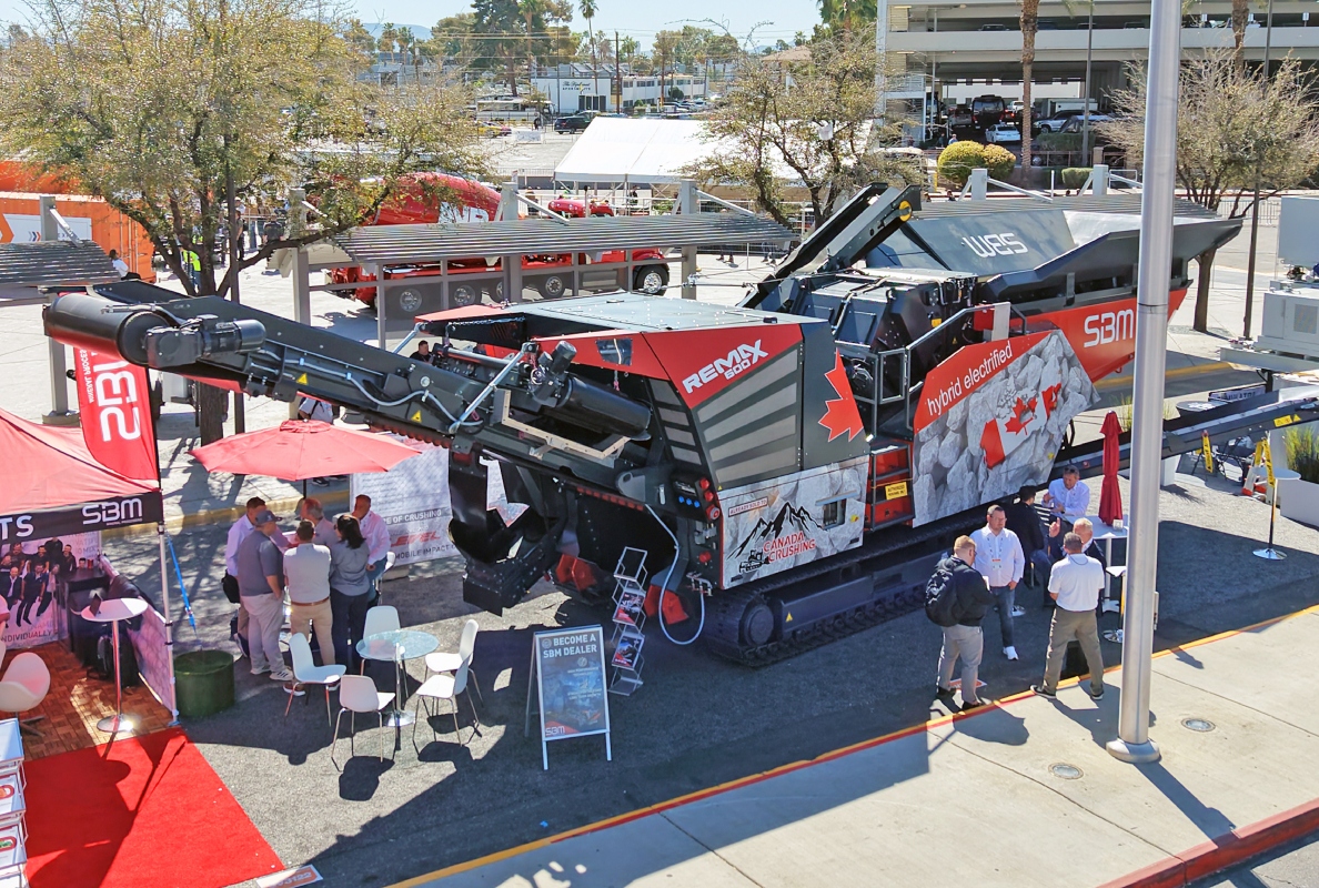 Premiere: The REMAX 600 impact crusher was presented for the first time at a trade show in North America.