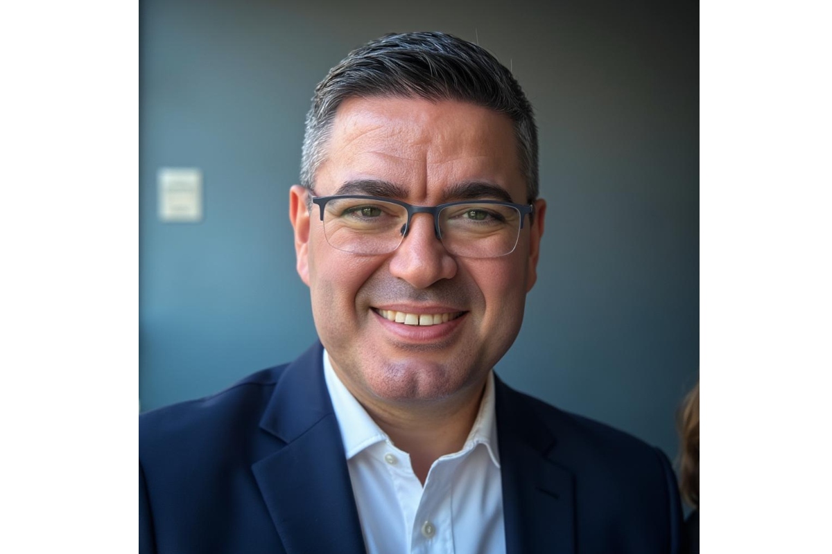 Sueleyman Erekdi (KRONE) was re-elected Chairman of the CEMA Product Group Grassland Equipment.