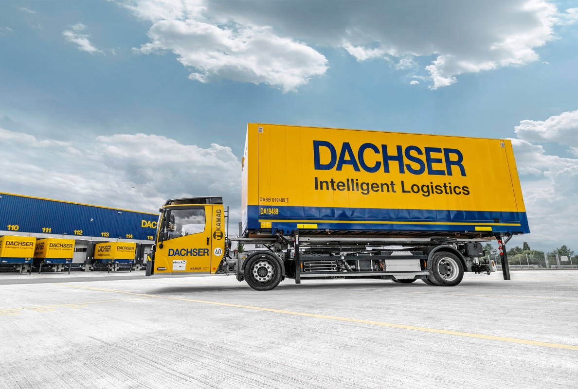 The KAMAG ePM as an emission-free solution for swap body transportation at Dachser.