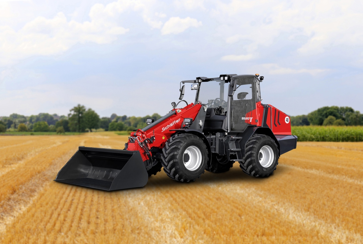 The new 8620 T in the 3rd generation sets new standards in the areas of safety, efficiency, ergonomics and comfort.
