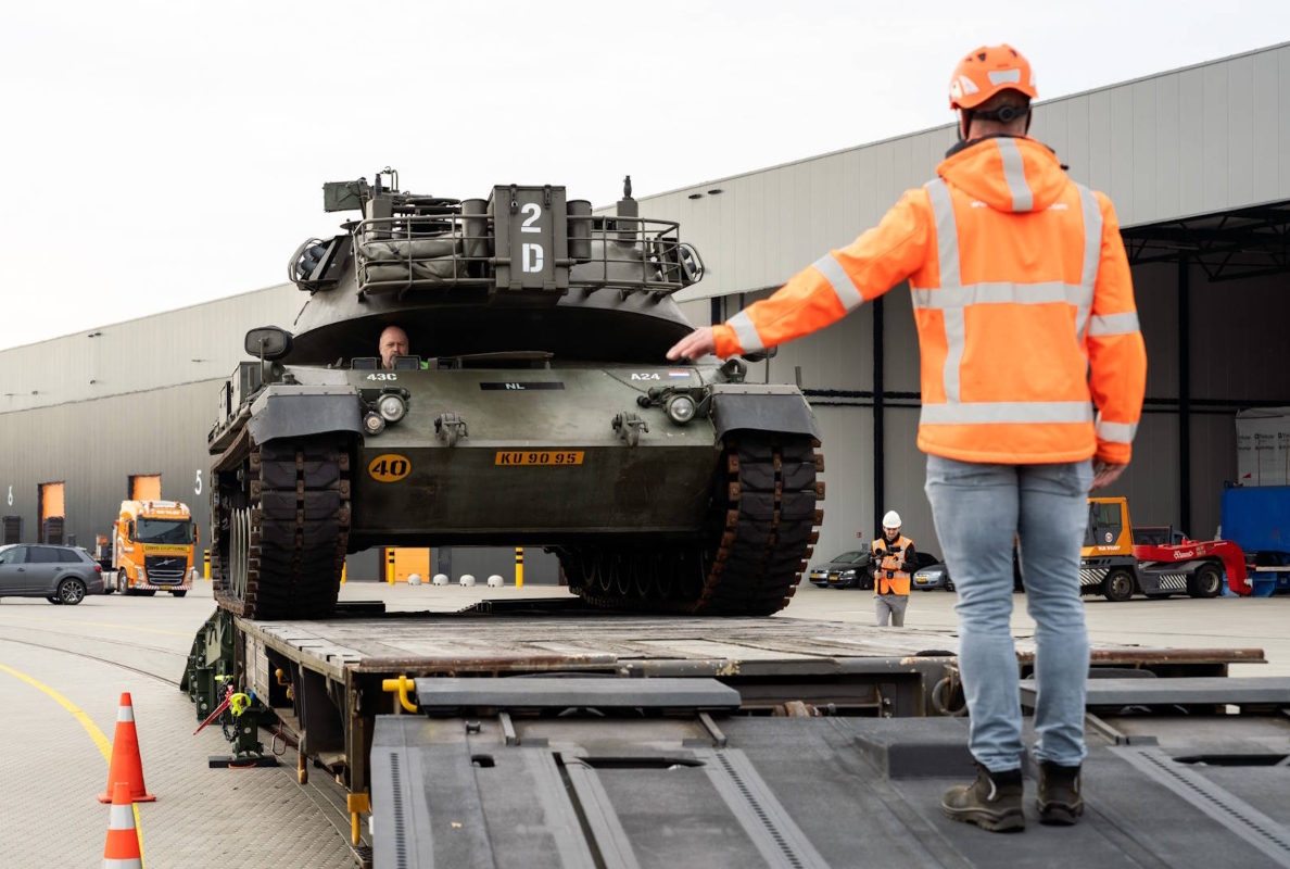 Mobile Loading Ramps for the Dutch Ministry of Defence