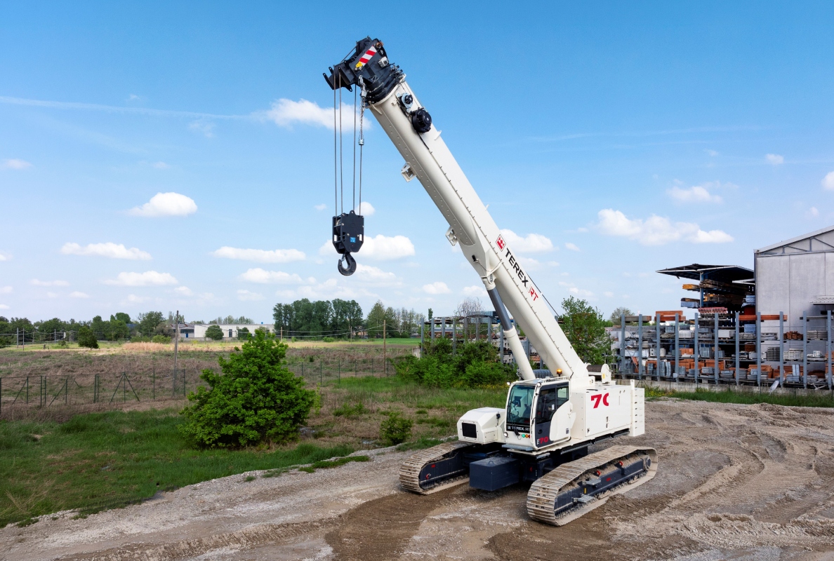 Raimondi to address market demand with the launch of its first telecrawler crane line engineered by Terex Rough Terrain Cranes
