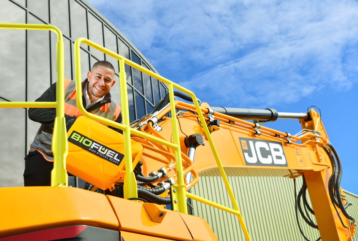 JCB leads the way with new renewable excavator fuel option
