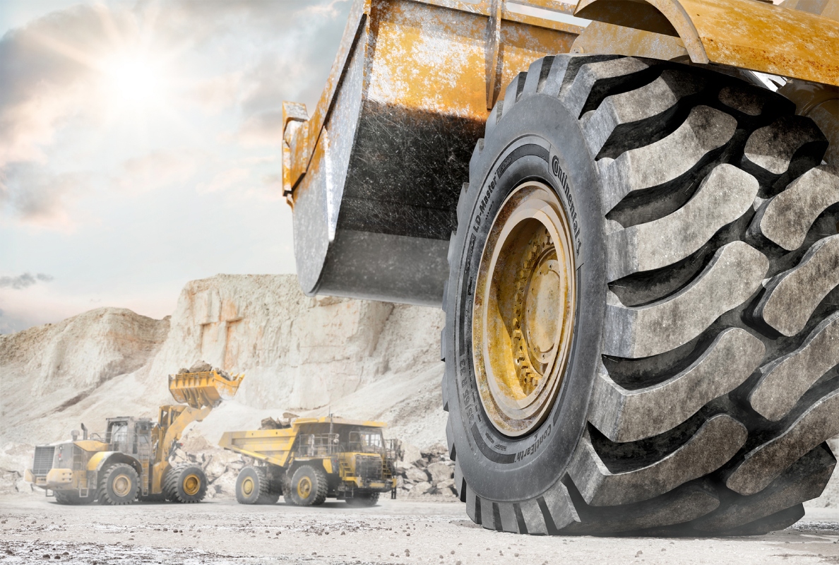 The Continental LD-Master L5 Traction is fitted with an integrated tire sensor for real time monitoring.