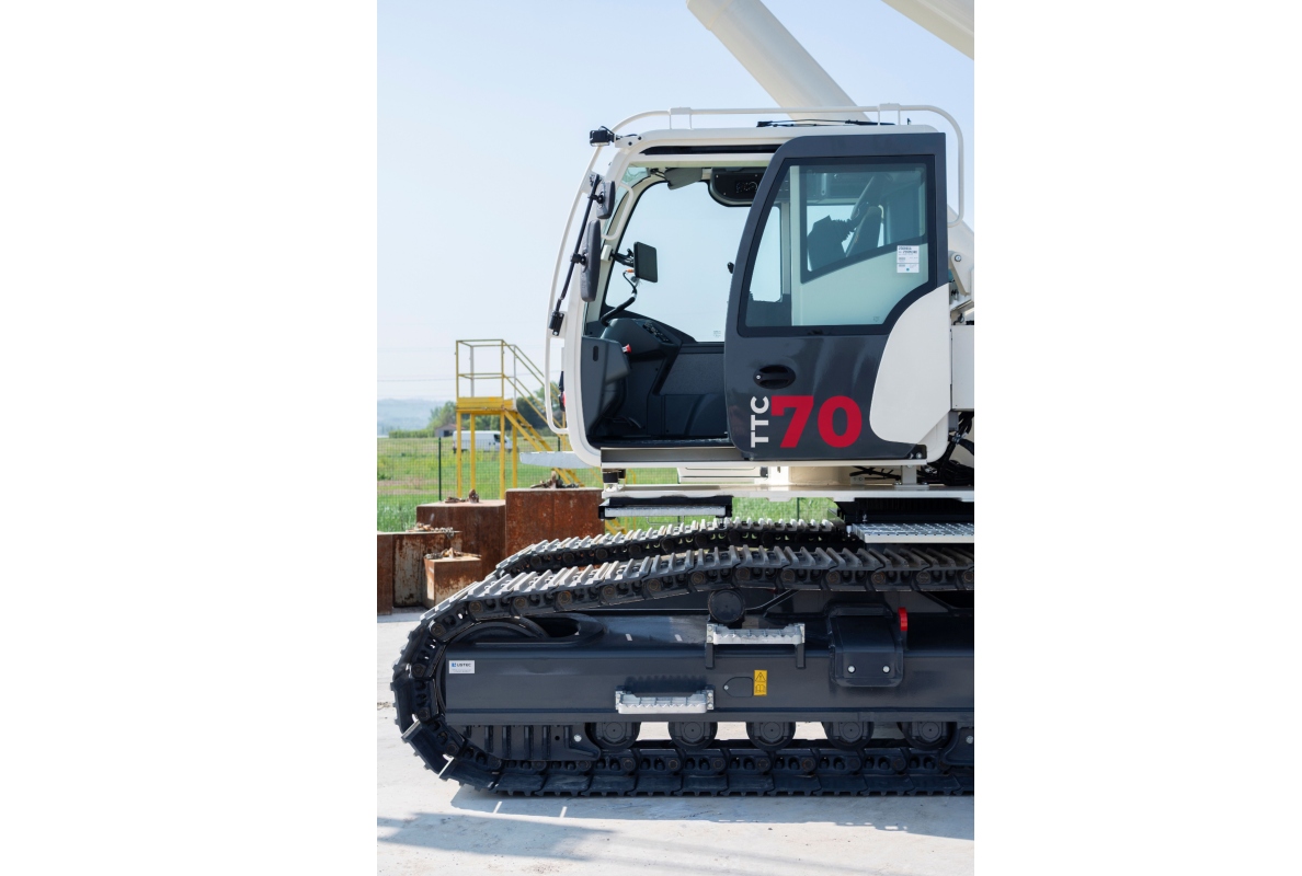 Raimondi to address market demand with the launch of its first telecrawler crane line engineered by Terex Rough Terrain Cranes