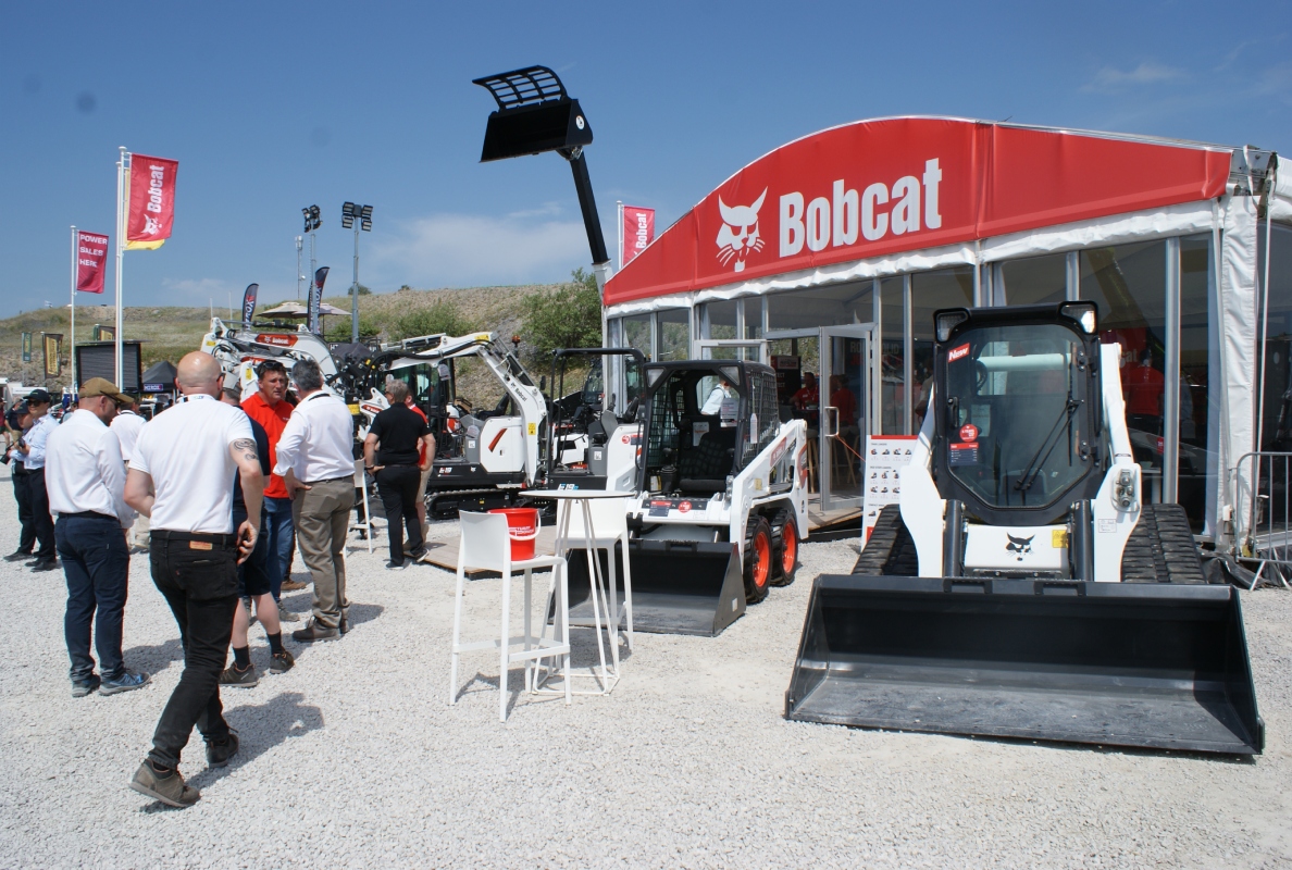 UK Debuts for Bobcat R-Series and T650 Loaders at Hillhead