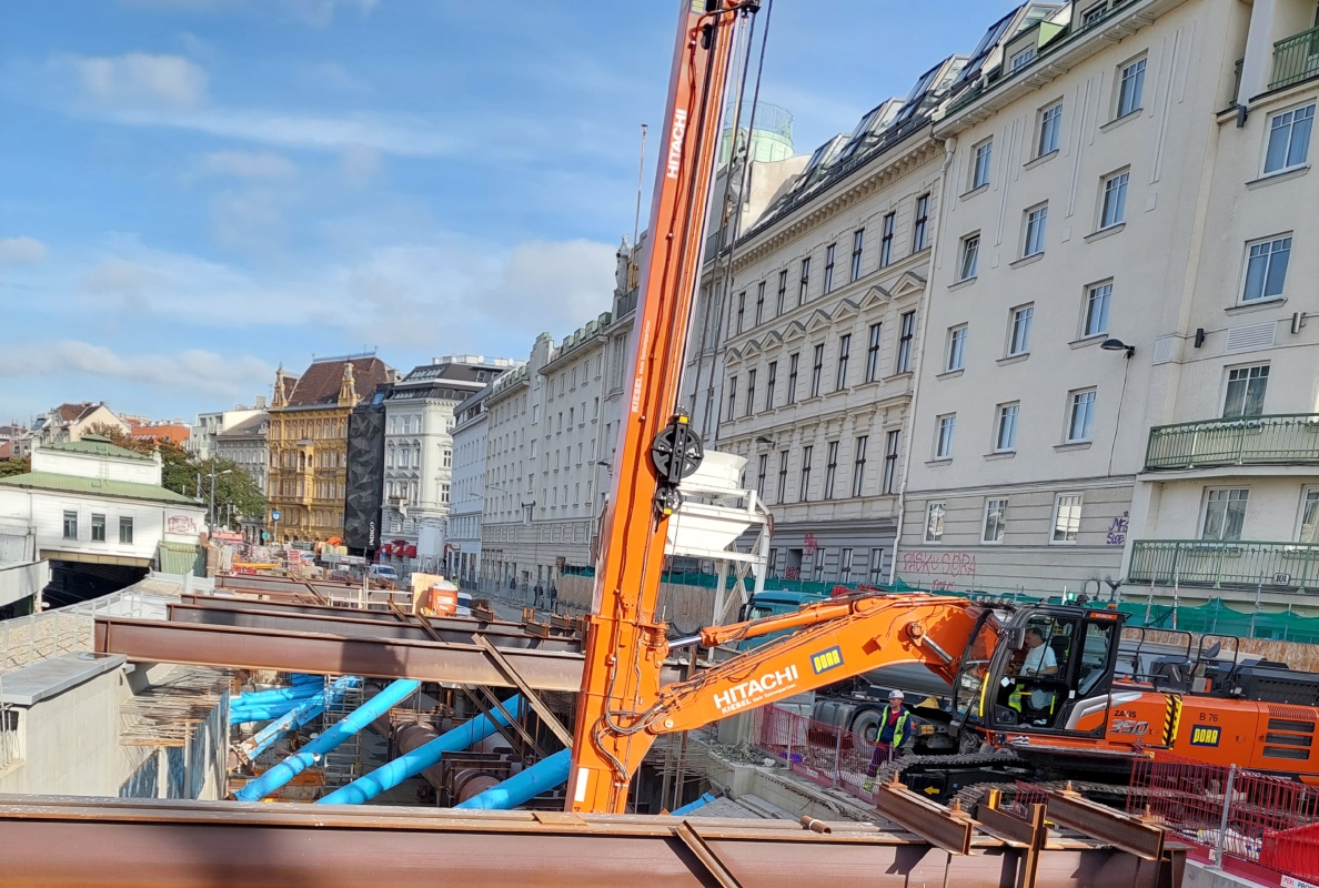 Hitachi ZX350LC-7 CTA is ideal for Austrian infrastructure project