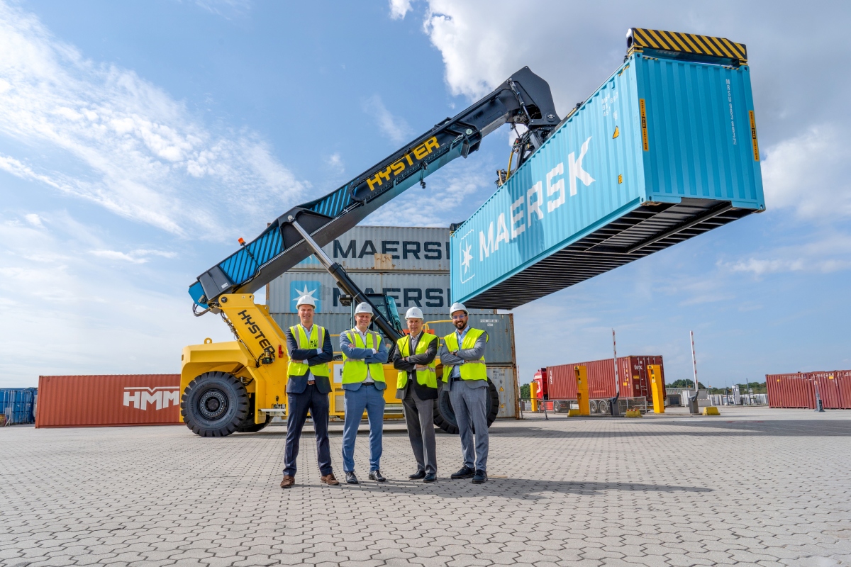 Hyster battery-powered electric ReachStacker