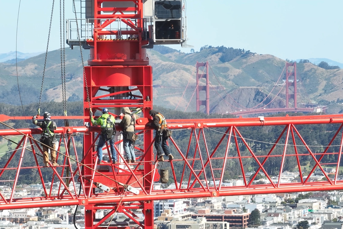 One WOLFF crane assembles