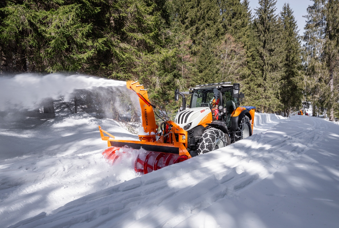 CM Labs Launches Intellia, the Next-Generation Simulation Training System for Heavy Equipment Operator Workforce Development