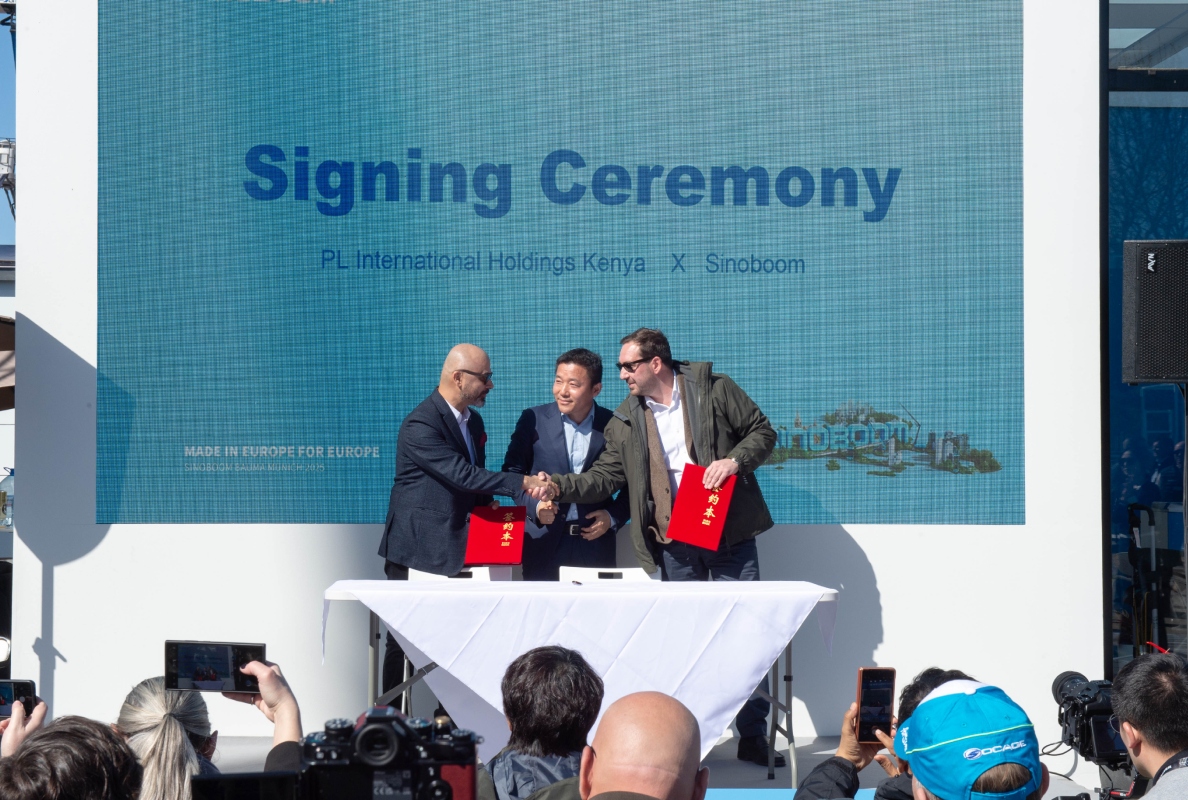 PL International X Sinoboom signing