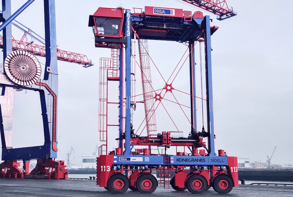 Konecranes wins order for eight new-design hybrid Konecranes Noell Straddle Carriers from Germany’s HHLA