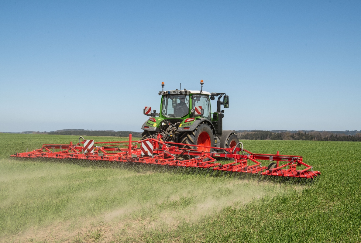 More than just a tractor. The Fendt 300 Vario
