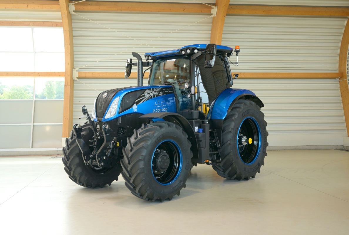 New Holland marks two millionth Basildon tractor