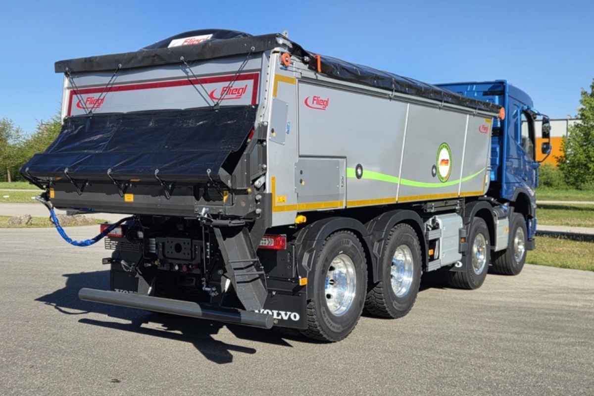 Fliegl Construction and Municipal Technology – Wiesel Compact