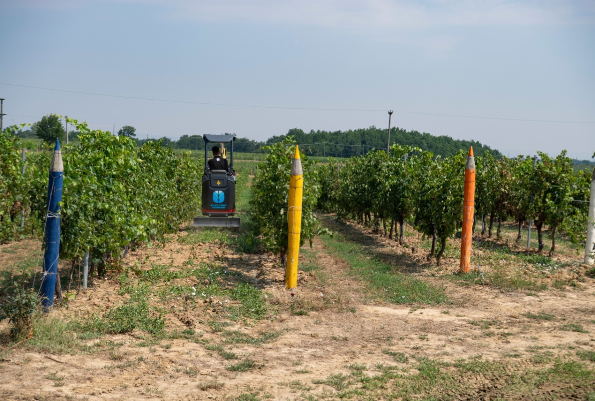 New Holland E15X Electric Power
