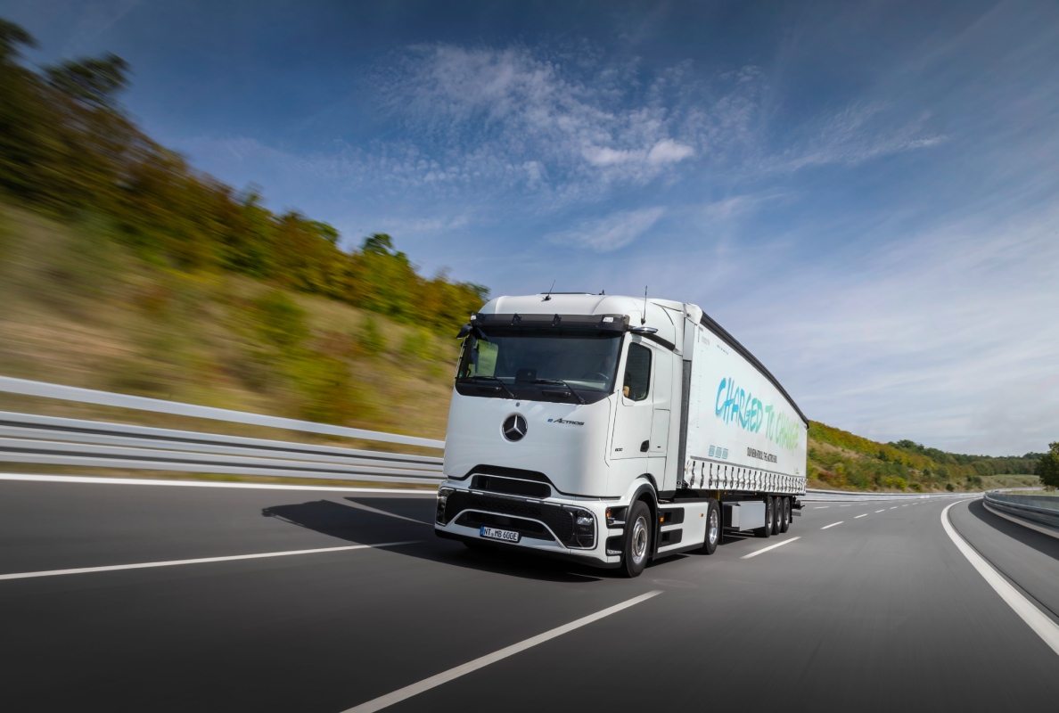 eActros 600 Sattelzugmaschine - zero-emission; CO2-neutral; electric; battery; e-mobility; e-truck; Weltpremiere; Mercedes-Benz