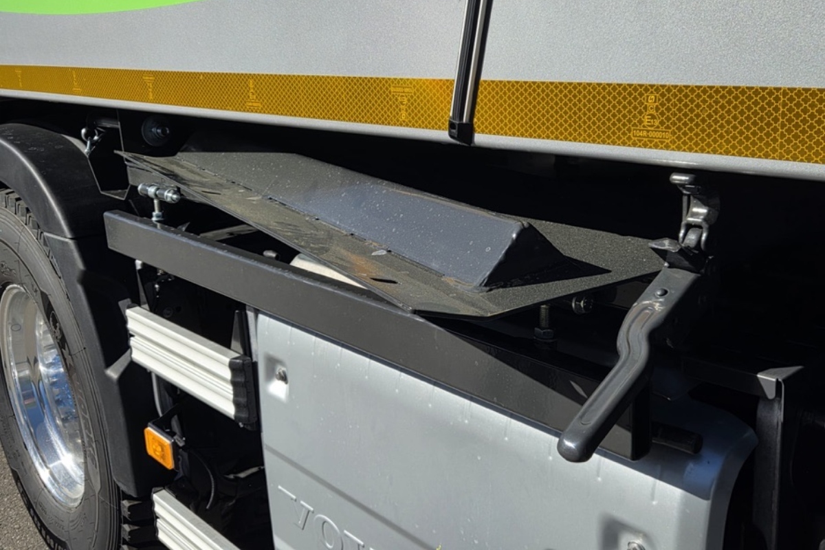 Fliegl Construction and Municipal Technology – Wiesel Compact – Storage Compartment for Accessories