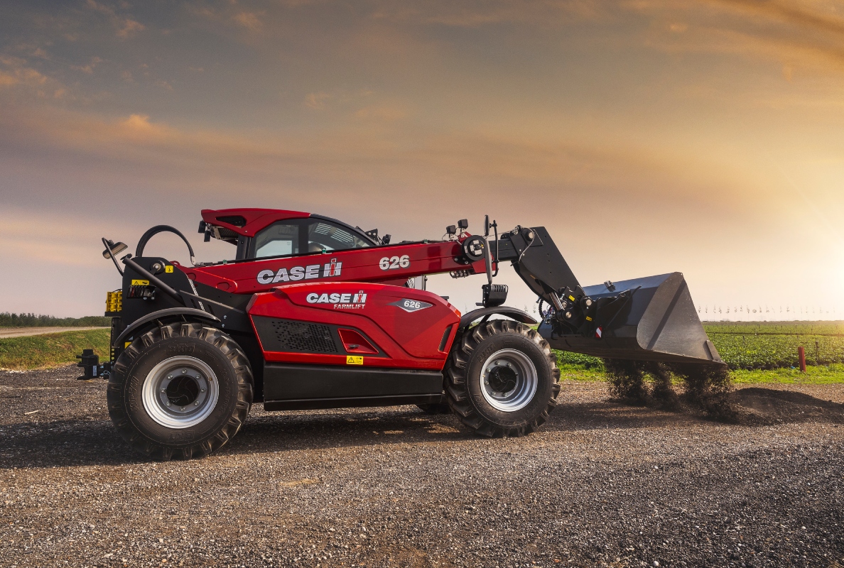 New Case IH Farmlift 626: greater capabilities in a compact handler package