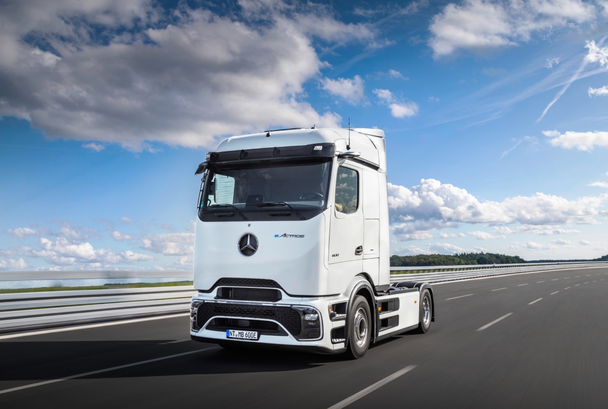 eActros 600 Sattelzugmaschine - zero-emission; CO2-neutral; electric; battery; e-mobility; e-truck; Weltpremiere; Mercedes-Benz
