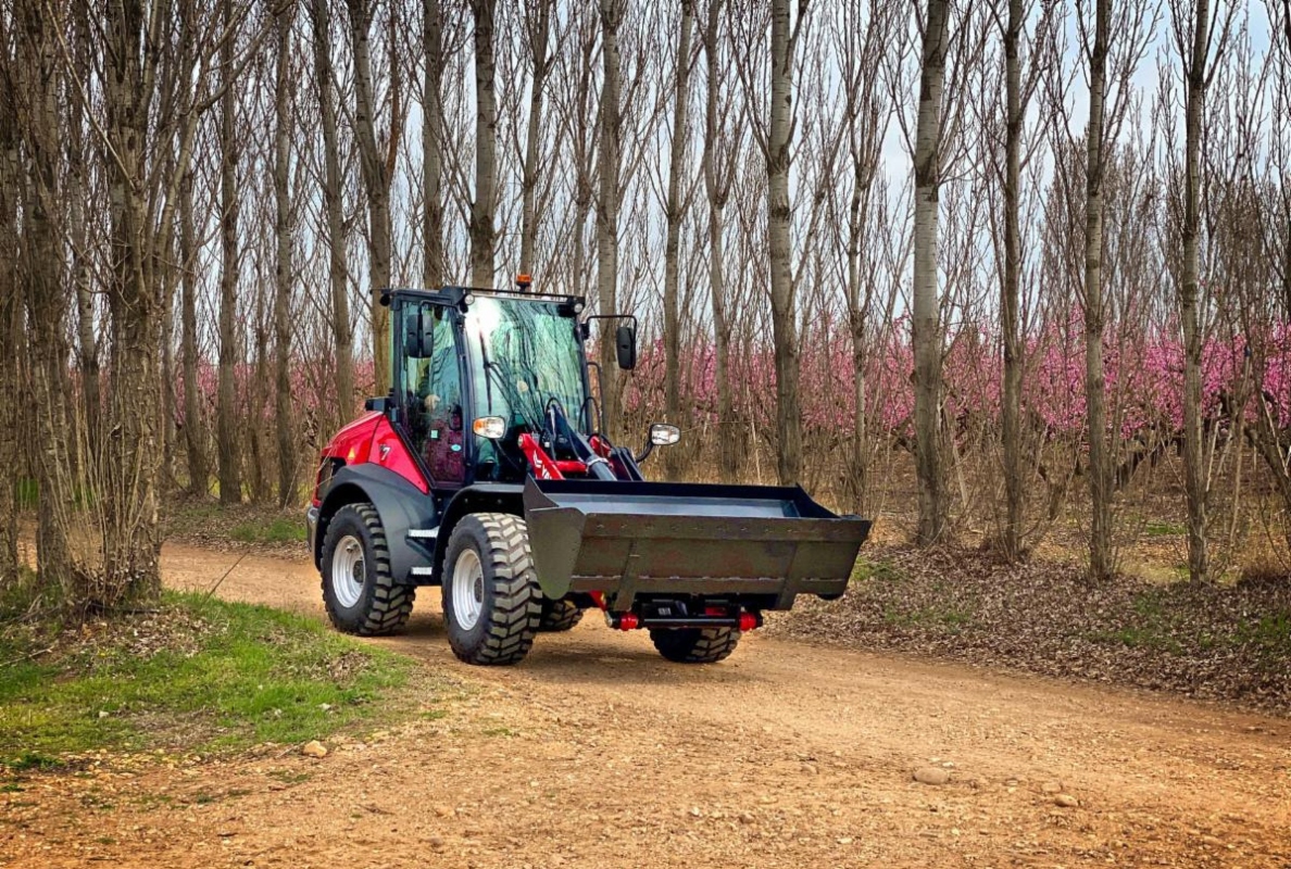 Yanmar wheel loader