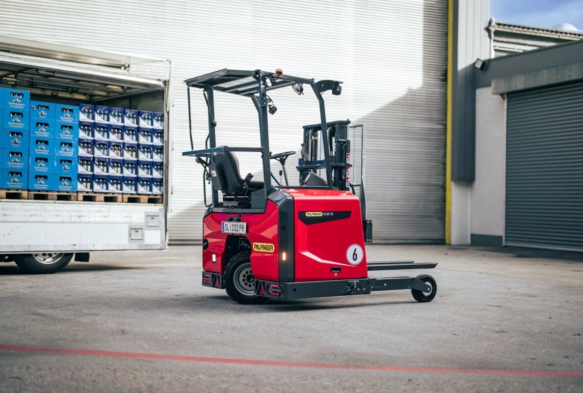 The FLM 15 combines controlled operation, low weight and maximum availability, making it precisely tailored to the needs of retail and beverage businesses.