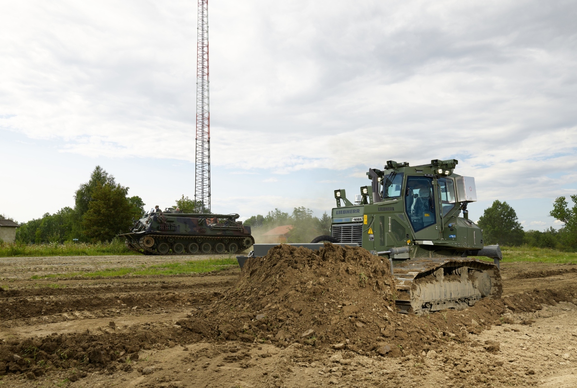 Additional operational support for rescue and disaster recovery: teleoperated PR 726 Crawler Dozer at the Allentsteig military training ground.